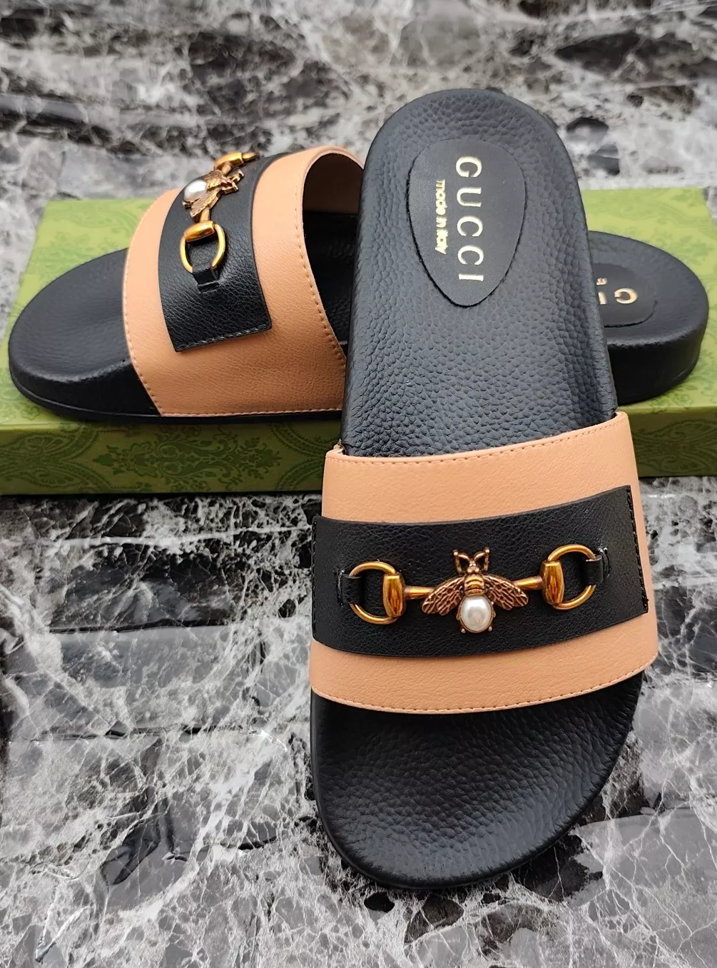 gucci chaussons pour homme s_12a2a6a1